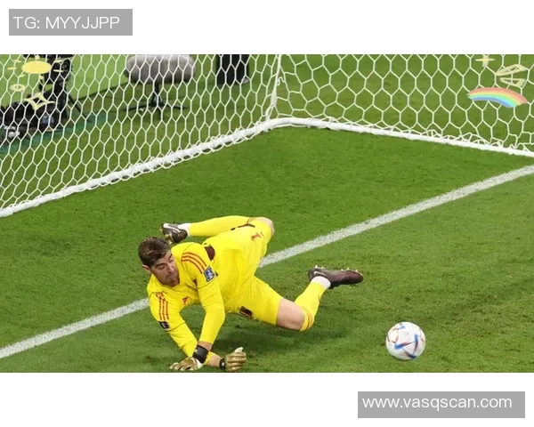 库尔图瓦的守门之道：从青涩少年到世界顶级门将的传奇旅程